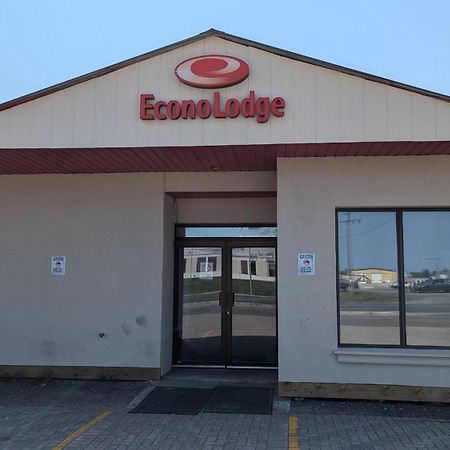 Econo Lodge Cochrane Exterior photo